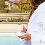 Domìa Boutique Hotel 4*