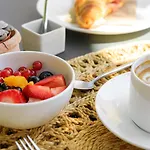 Domìa Boutique Hotel 4*