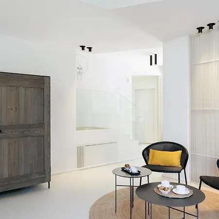Hotel Domìa Boutique 4*