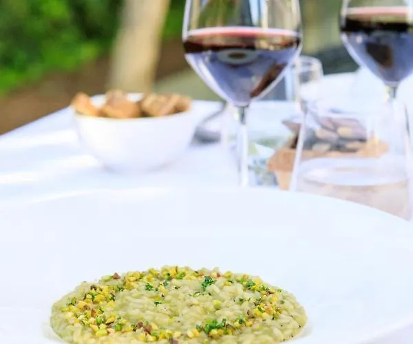 Domia Boutique E Cucina Szálloda Mondello